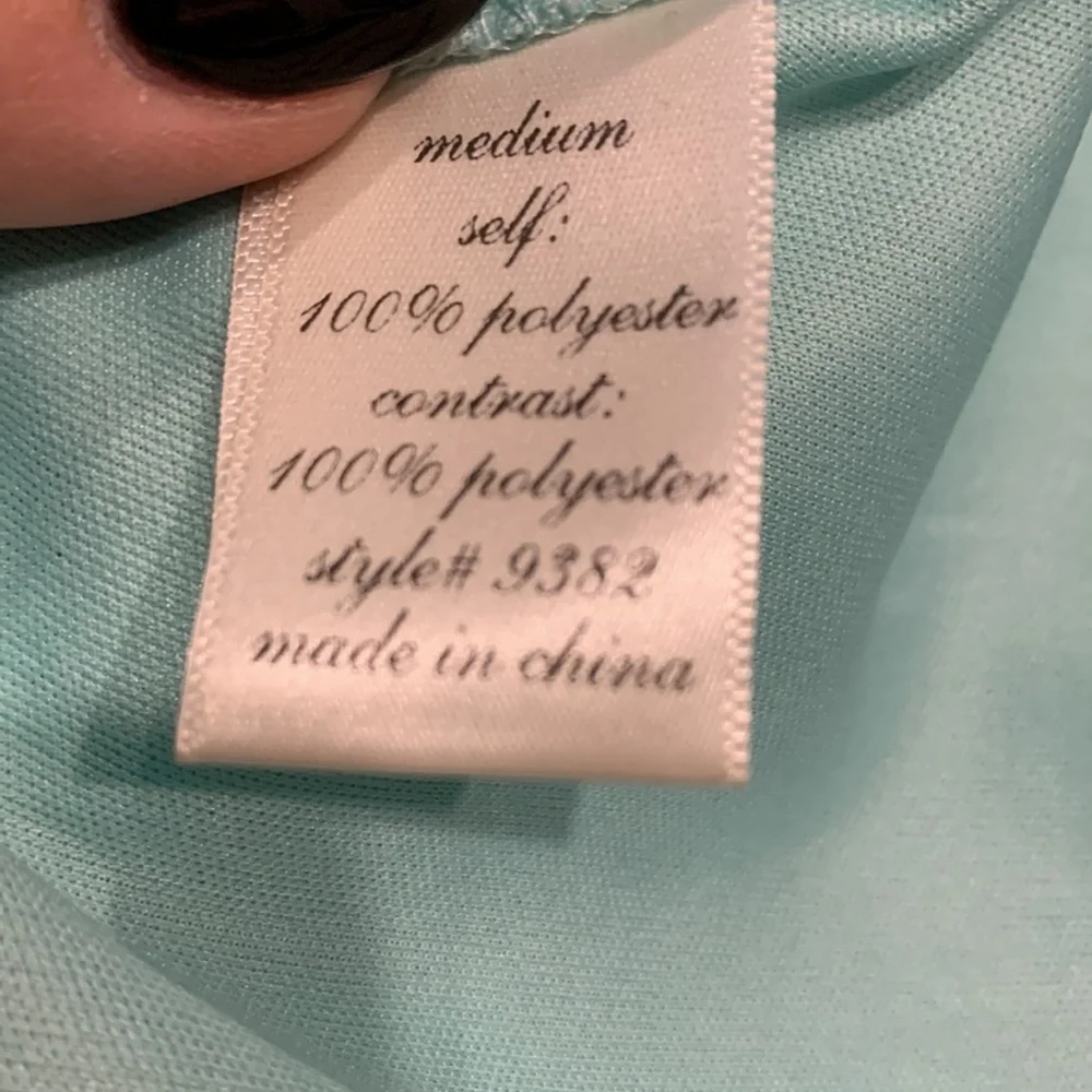 Jun Ivy homecoming, prom, winter snow globe size Medium Dress - Picture 8 of 8